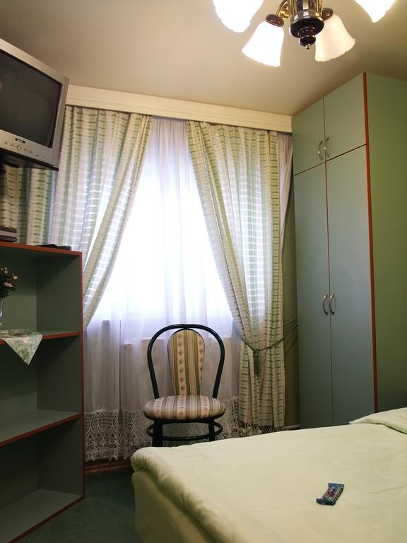 Bed & Breakfast Vila Stanisic Pozega Room photo
